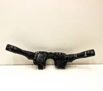 Nissan Leaf II (ZE1) Indicator stalk 20218SN