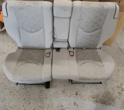 Toyota RAV 4 (XA30) Rear seat 