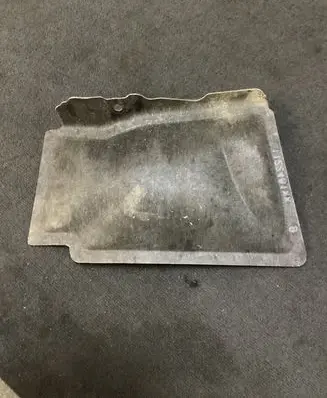 BMW 5 G30 G31 G38 Trunk boot underbody cover/under tray 7410416 71850610