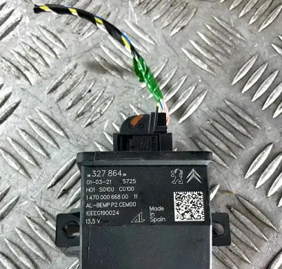 Peugeot 2008 II Light module LCM 9832786480