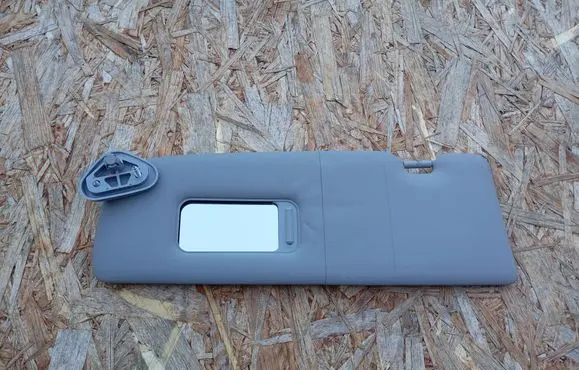 BMW 1 E81 E87 Sun visor 71205599