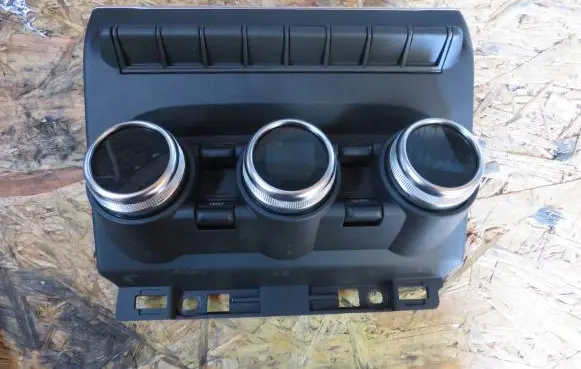 Renault Captur II Climate control unit