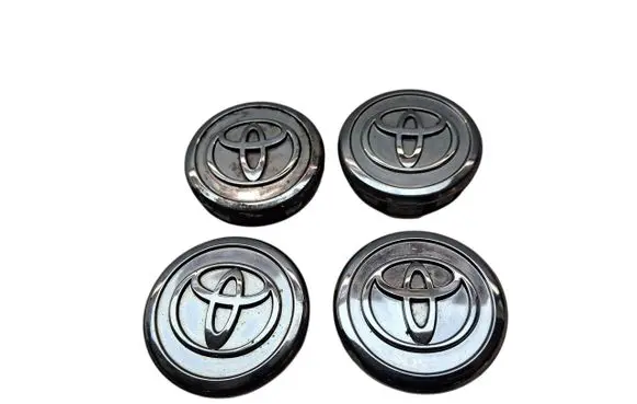 Toyota Corolla Verso AR10 Original wheel cap 426030F010