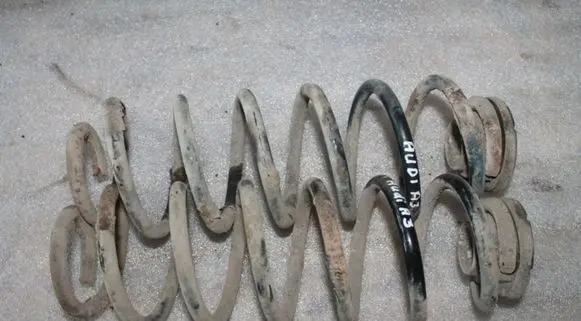 Audi A3 S3 8L Rear coil spring