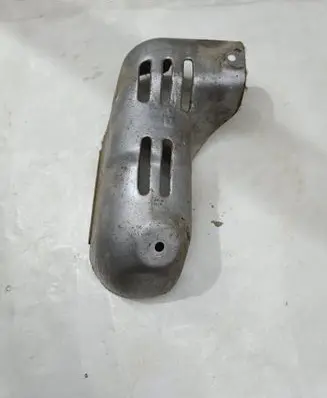 Lexus RX 330 - 350 - 400H Exhaust heat shield