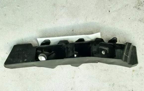 KIA Sportage Front bumper mounting bracket 86551-R2000