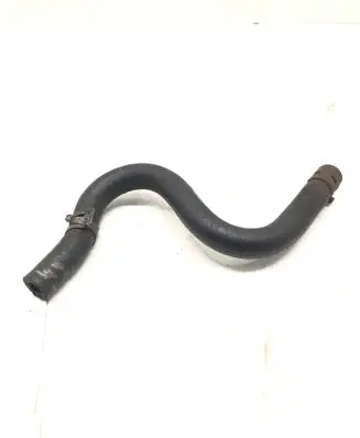 Volkswagen PASSAT B6 Engine coolant pipe/hose