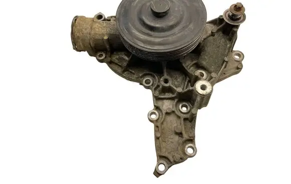Mercedes-Benz E W212 Water pump R2722010601