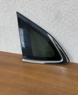 Hyundai Tucson TL Rear side window 43R00392 E485
