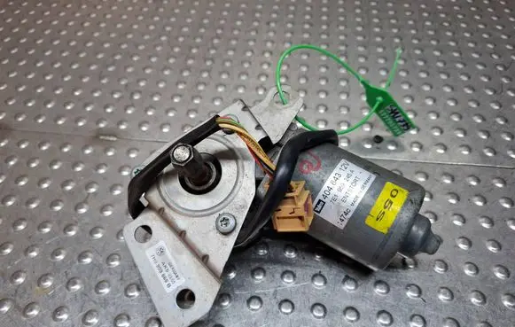 Volkswagen Multivan T5 Sliding door motor S27705739 7E1959245A