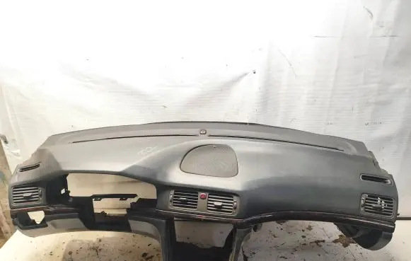 Volvo S80 Dashboard TJV198210211