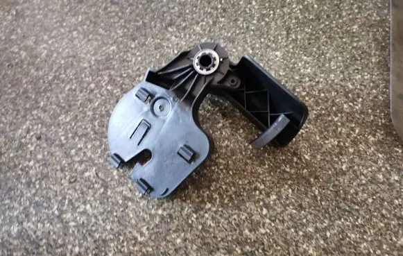 Audi A6 S6 C7 4G Engine bonnet (hood) release handle 8T1823633