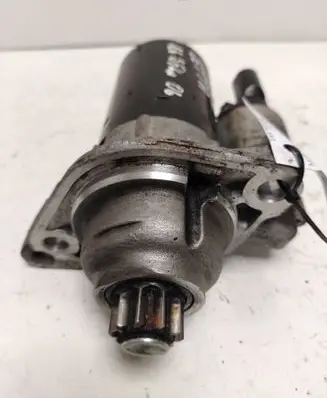 Volkswagen Jetta V Starter motor 1005831329