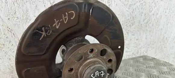 Mercedes-Benz E W212 Front wheel hub spindle knuckle A2124201144