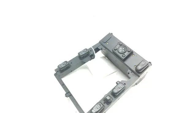 Mercedes-Benz ML W163 Electric window control switch A1638207110