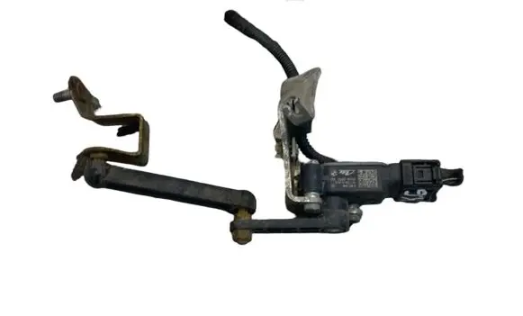 BMW i3 Headlight/headlamp level sensor 686764601 3131403741