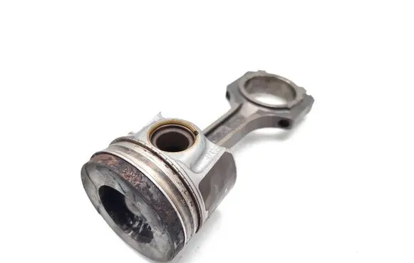Ford Transit Piston with connecting rod YMF6