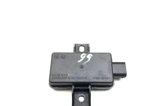 Mercedes-Benz E C207 W207 Tire pressure control unit A0009000800