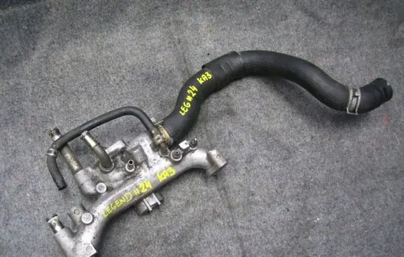 Honda Legend Engine coolant pipe/hose