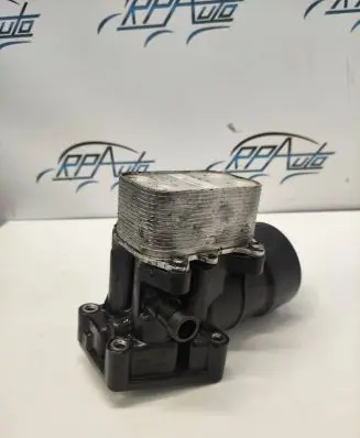Engine oil radiator