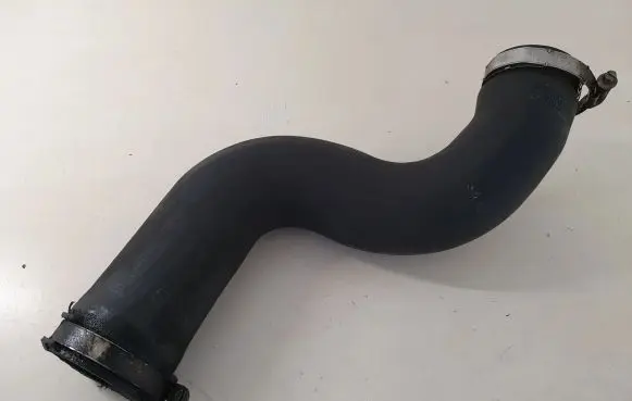 Audi A5 8T 8F Intercooler hose/pipe 8K0145737K