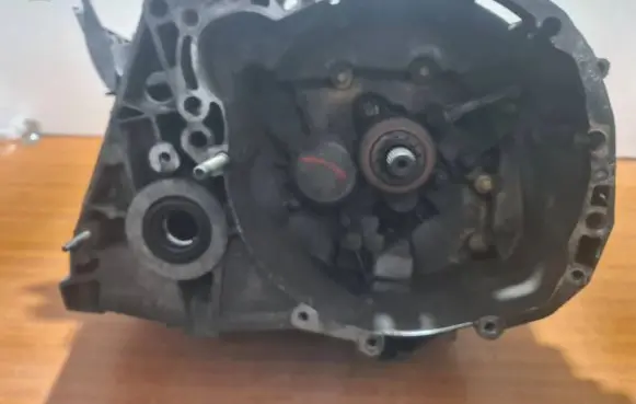 Renault Modus Manual 5 speed gearbox 1Z0028 820021
