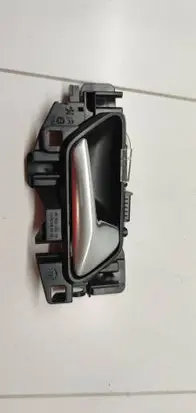 Peugeot 308 Front door interior handle 98000002