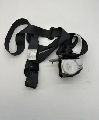 Subaru XV I Third row seat belt TKAHOES160