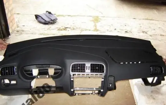 Volkswagen Polo V 6R Dashboard