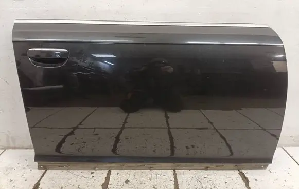 Audi A6 S6 C6 4F Front door