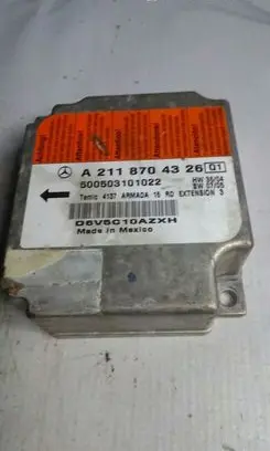 Mercedes-Benz E W210 Fuse module A2118704326