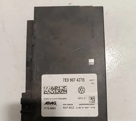 Volkswagen Transporter - Caravelle T5 Comfort/convenience module 7E0907427B 0000000029947 WA109694