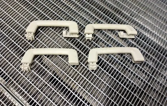 Land Rover Range Rover Sport L320 A set of handles for the ceiling 