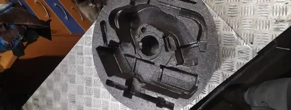 Audi A4 S4 B7 8E 8H Tool box 8e9012109e