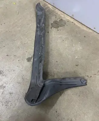Audi A4 S4 B8 8K Fender end trim 8K0821117
