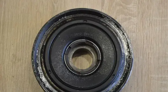 Opel Antara Crankshaft pulley 25182193