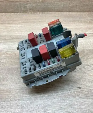 Fiat Punto (188) Fuse module 46835421