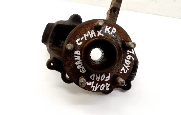 Front wheel hub
