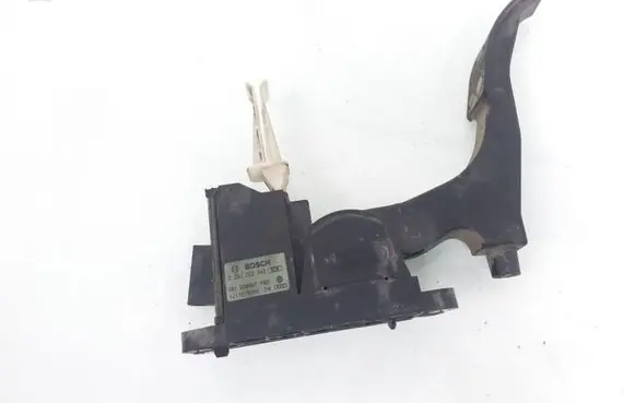 Volkswagen Golf IV Accelerator throttle pedal 1J1721503K 0281002342