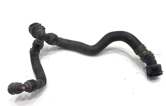 Peugeot 3008 II Engine coolant pipe/hose 