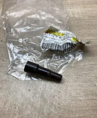 Audi 80 B1 Spark plug 10229N71 113035255A