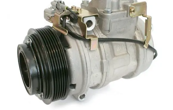 Lexus LX 470 Air conditioning (A/C) compressor (pump) 8832050040 8831060851