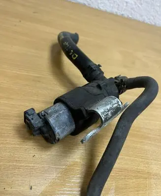 Mercedes-Benz E W210 Windscreen/windshield washer pump 0115450128 D6124