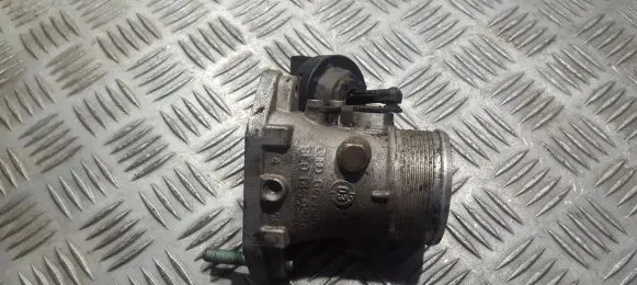 Audi A4 S4 B5 8D Throttle valve 4B0145950C