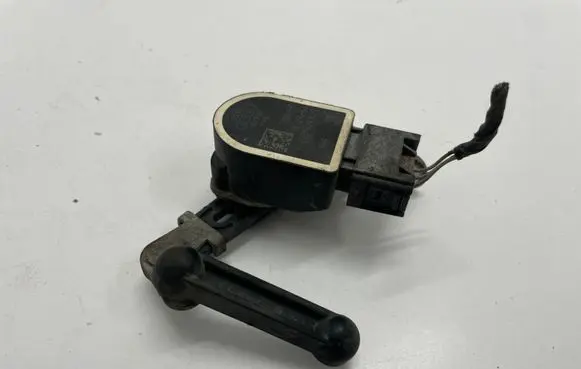 BMW 5 F10 F11 Headlight/headlamp level sensor 6784072
