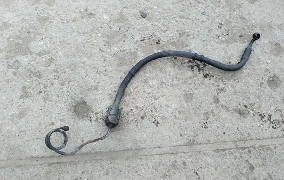 Volkswagen PASSAT B5.5 Power steering hose/pipe/line