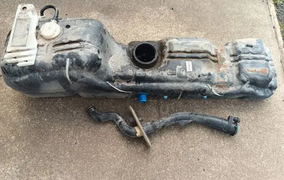 Renault Master III Fuel tank 172026191R 172026191R408100