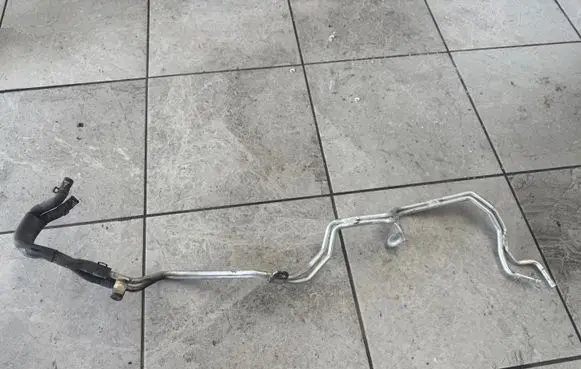 Volkswagen Amarok AdBlue supply pipe 2H6121065S