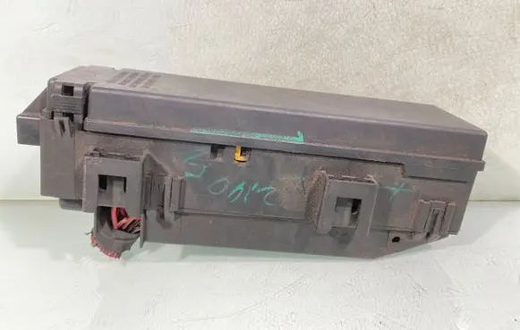 Jeep Grand Cherokee (WK) Fuse module 56050346af Achs1135j6504