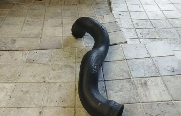 Volvo S80 Intercooler hose/pipe 30645935